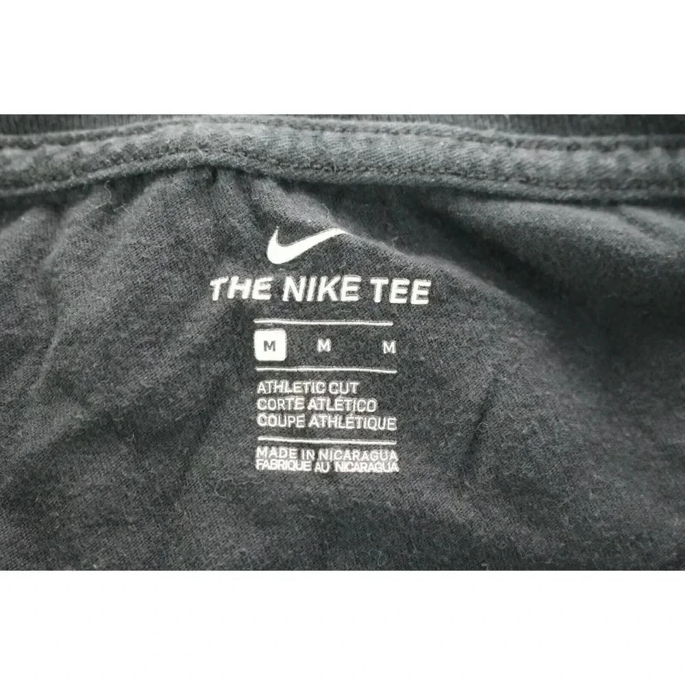 ladies Nike Tee shirt size M